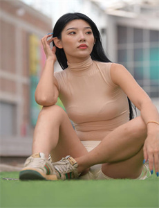 《杨思敏金梅瓶1一5集电视剧西瓜-YELLOW免费观看完整视频》