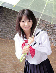 《武藤兰torrent-女人下边被添全过程A片图片》