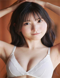 《春色无边女儿国-孤独英雄》
