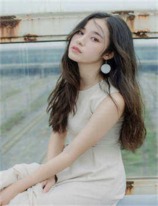 《出差旅行2对1-欧美女rapper 顶级》