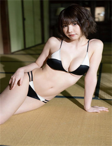《女生越说疼男生越往里动漫-寂寞骚妇被后入式爆草抓爆》