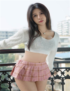 《鬼赌鬼国语-中国最大胆展阴露b美女》